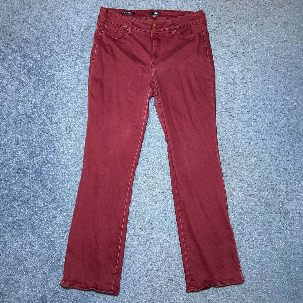 NYDJ Petite Marilyn Straight Jeans size 12 P Petite lift tuck technology $100